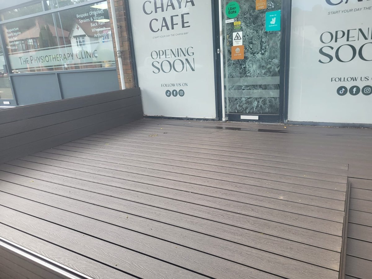 Composite decking installation — photo 3