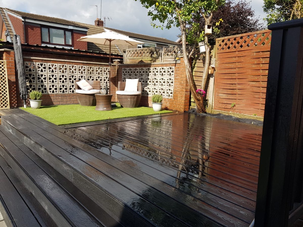 Composite decking installation — photo 6
