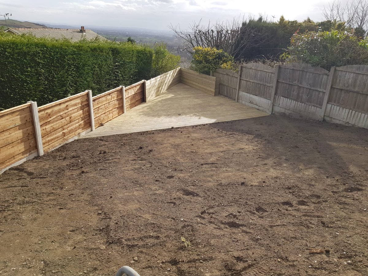 Timber decking installation — photo 3