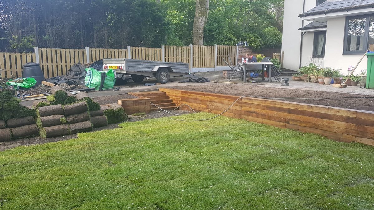 Natural turf laid in a garden — photo 3